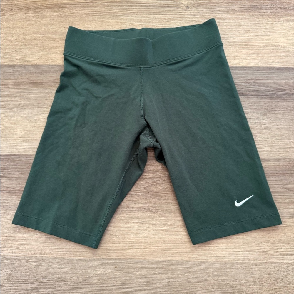 Nike Women's Size Small Green Cotton Blend Athletic Biker Shorts Workout